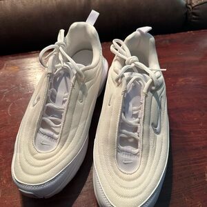 Nike Air Max Portal Women's Sneakers